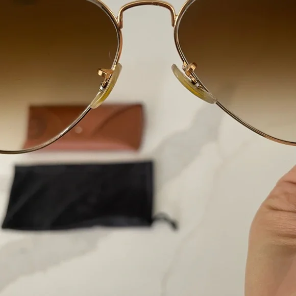 Ray-Ban Aviator Gold and Brown Sunglasses - Picture 6 of 14